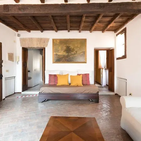 Luxury Piazza Dei Coronari By Varental * Roma