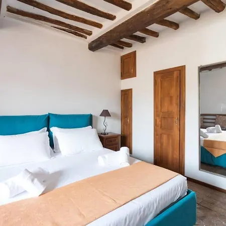 Lejlighed Vicolo Di San Celso By Varental Rom